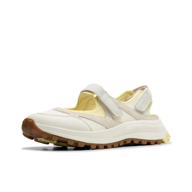 Clarks ATL Trek Fish Low Top Casual Shoes Women's White-1