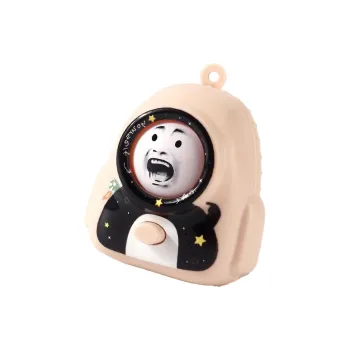 Yi Bu Kang Plastic Pendants Unisex