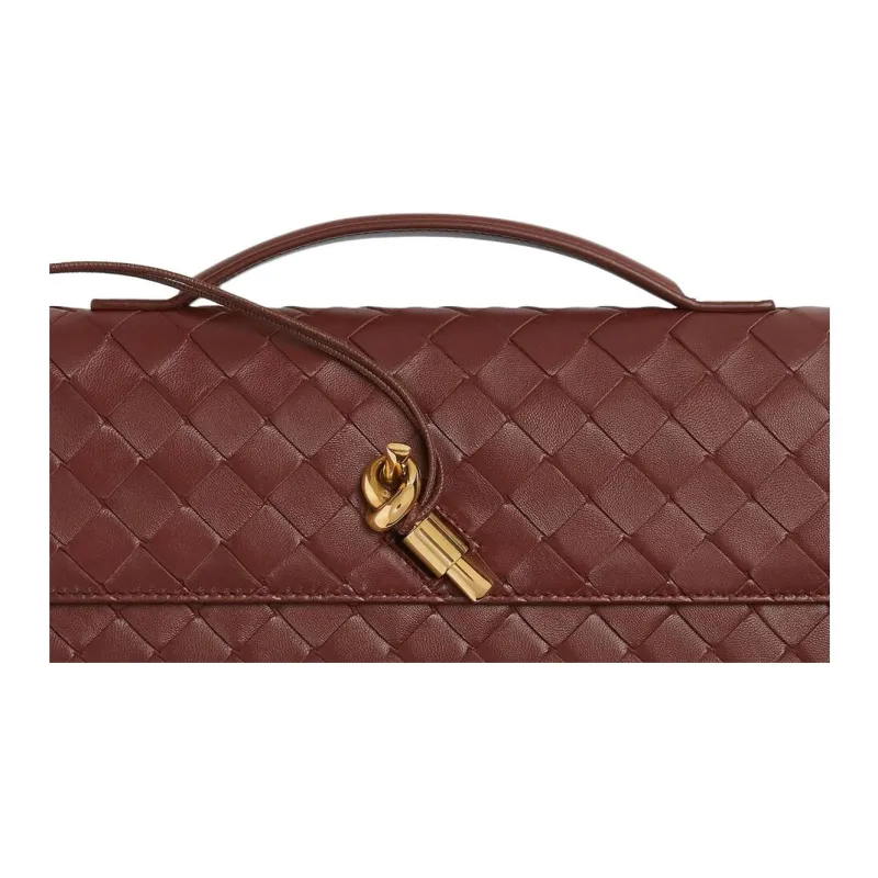 Bottega Veneta Andiamo Series Sheepskin Clutch Women's Sapele Red-4