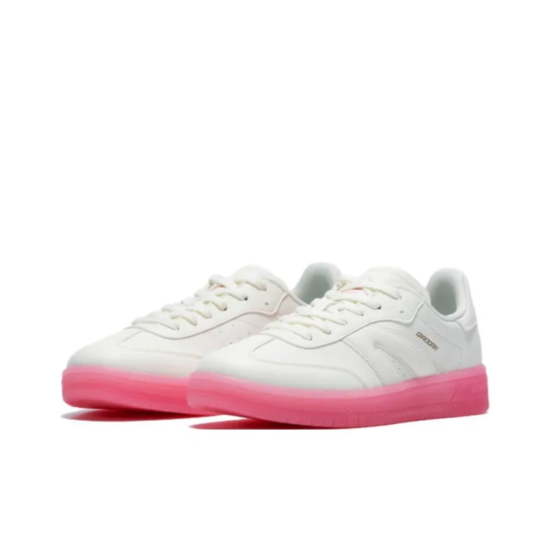 QIAODAN Departure Slip Resistant Water Resistant And Wear Resistant Low Top Skateboard Shoes Women's White Pink-1