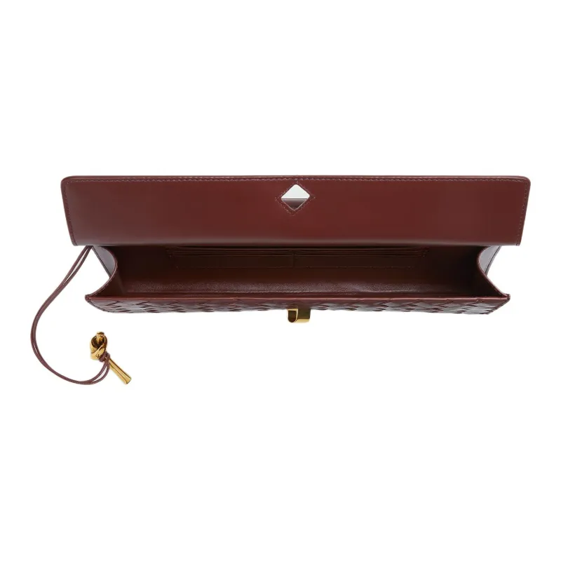 Bottega Veneta Andiamo Series Sheepskin Clutch Women's Sapele Red-3