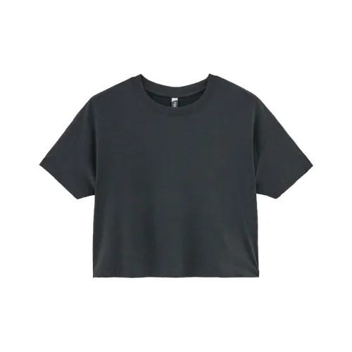 Vuori T Shirts Women's