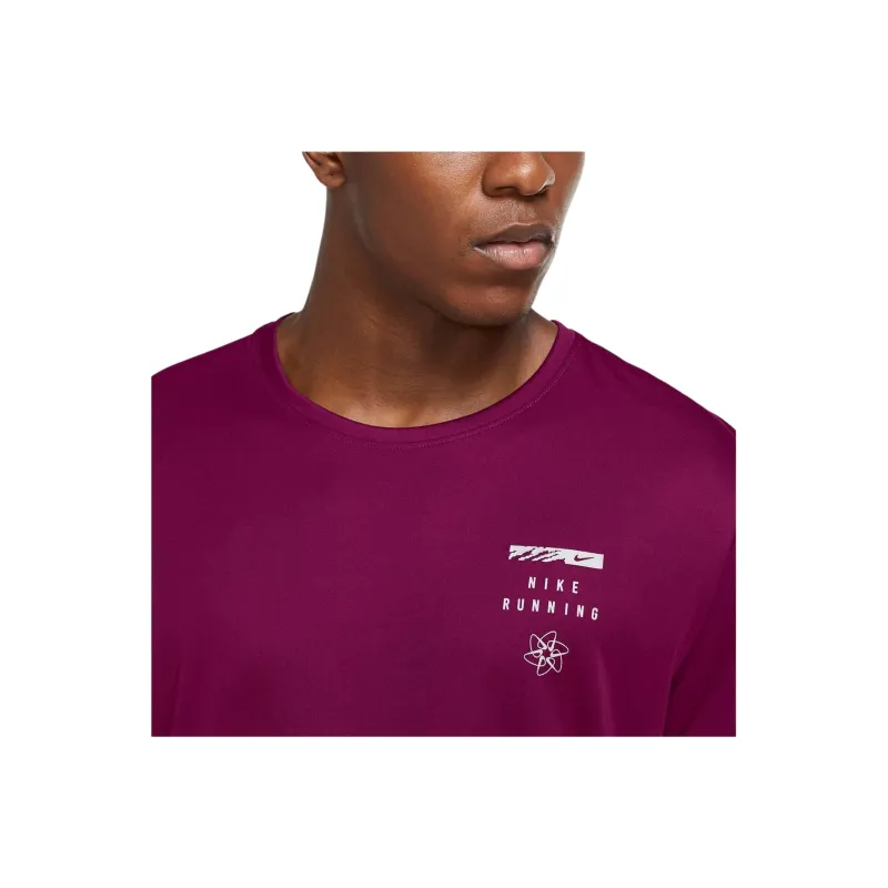 Nike Dri FIT Uv Miler 'Sangria' Running T shirt-3