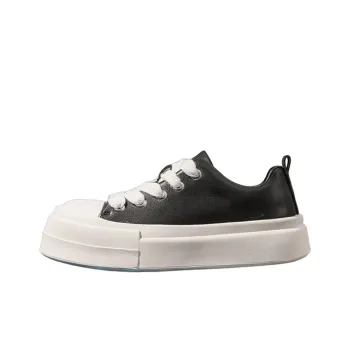 Ruomini Abrasion Resistant Slip Resistant Low Top Skateboard Shoes Unisex Black