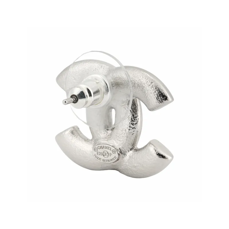 CHANEL   Stud Earrings Unisex Silver-3