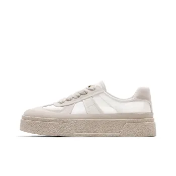 Hotwind Slip Resistant Low Top Skateboard Shoes Women's