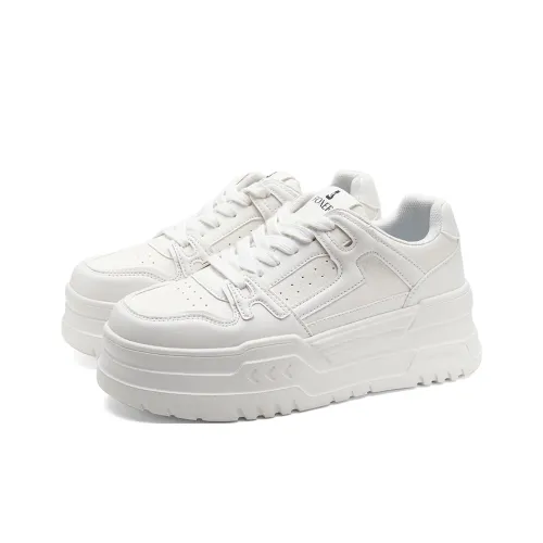FOXER Wear resistant, Lightweight, Breathable, And Non slip. Low Top Skateboard shoes where Women's