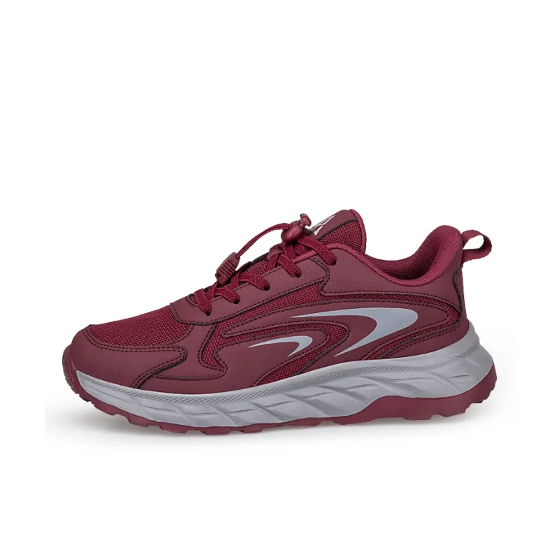 Recreation Low Top Casual Shoes Women's Maroon-2