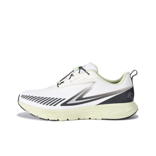 DESCENTE Enerzite Low Top Running Shoes Men's White