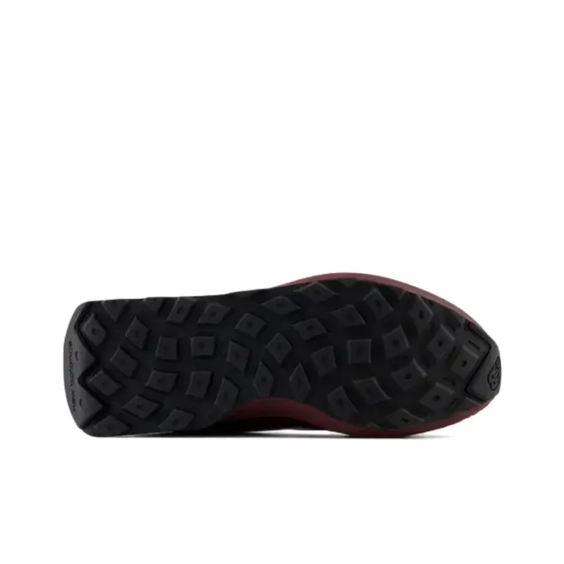 New Balance 370 Burgundy-6
