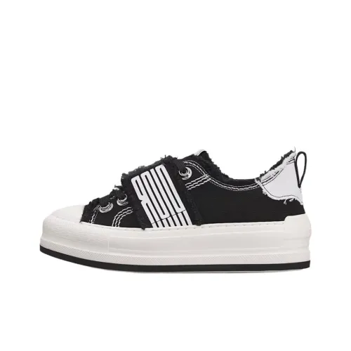 DIOR Walk'n'Dior Low Top Canvas Shoes Women's Black