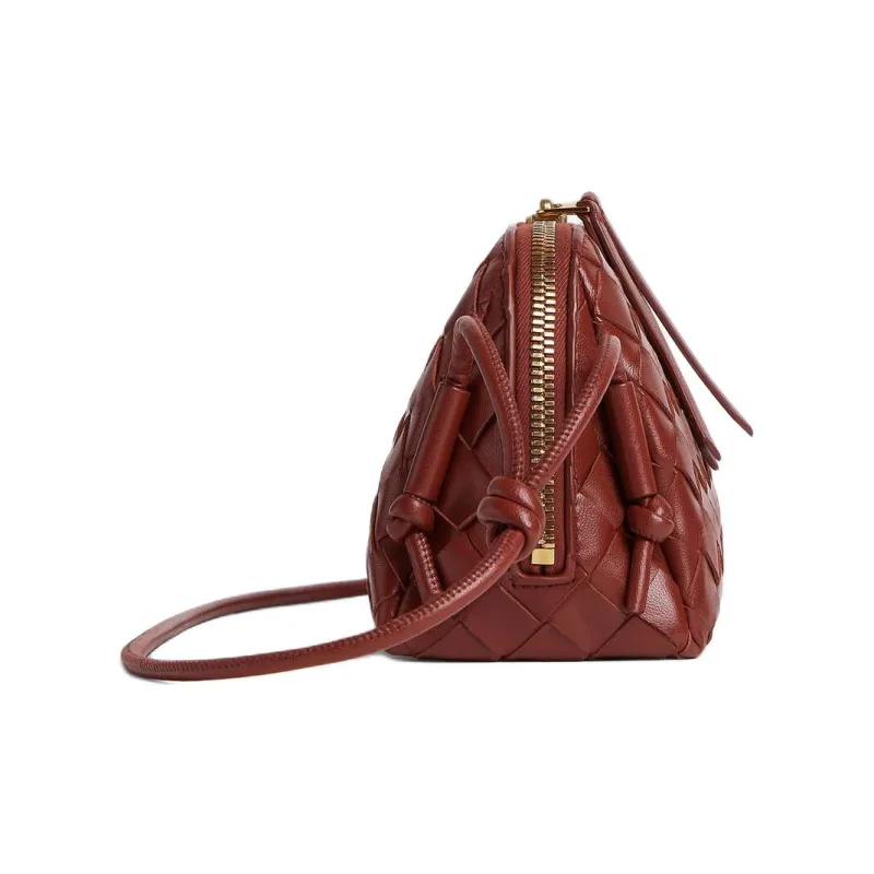 Bottega Veneta Concert Sheepskin Clutch Women's Sapele Red-1