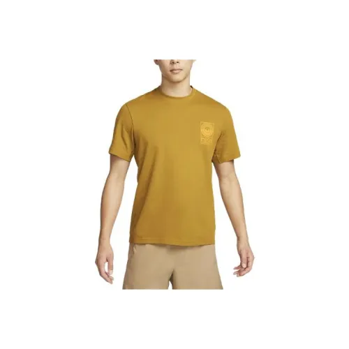 Nike Primary Studio '72 T-Shirt Men's Earth Yellow