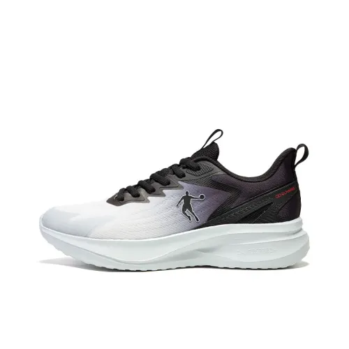QIAODAN Anti Slip And Wear Resistant Breathable Low Top Casual Running Shoes Men's Gray Black
