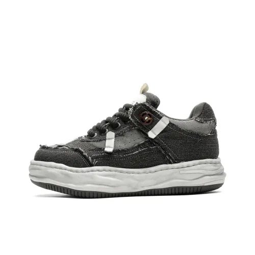 MODENGPAN Lightweight And Breathable Low Top Skateboard Shoes Unisex Gray