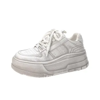 Varib Coverage Anti Slip And Wear Resistant Low Top Skateboard Shoes Women's White