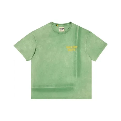 Gallery Dept. T Shirts Men Green