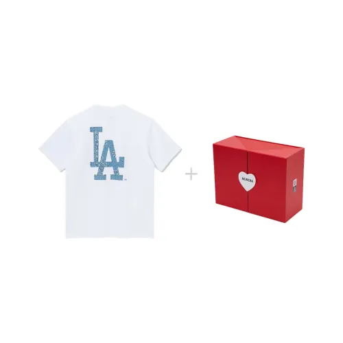 New Era T Shirt Unisex Gift Box Set White