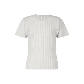 ISSEY MIYAKE T Shirts Men Light Gray