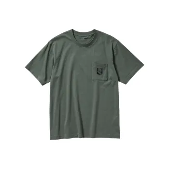 UNIQLO Uniqlo X Attack On Titan FW23 T-Shirt Unisex Green