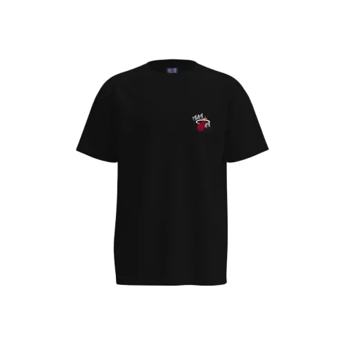 NBA Set in Sleeve T Shirt Unisex Black