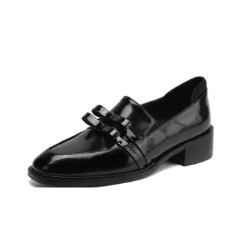 Yeezyy Reezy Loafers Women's Black/Ecru/Christmas Red