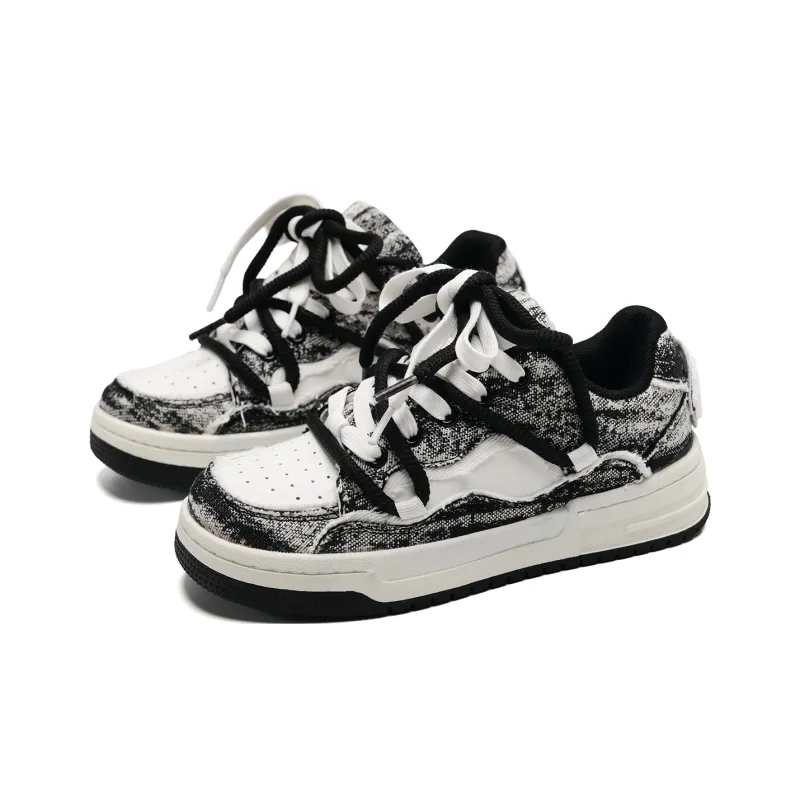 7 SEVFUN Lightweight And Breathable Low Top Skateboard Shoes Unisex-8