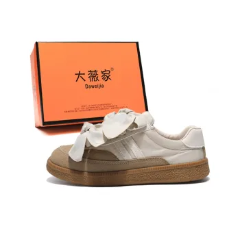 Dawei's House Low Top Skateboard Shoes Women's