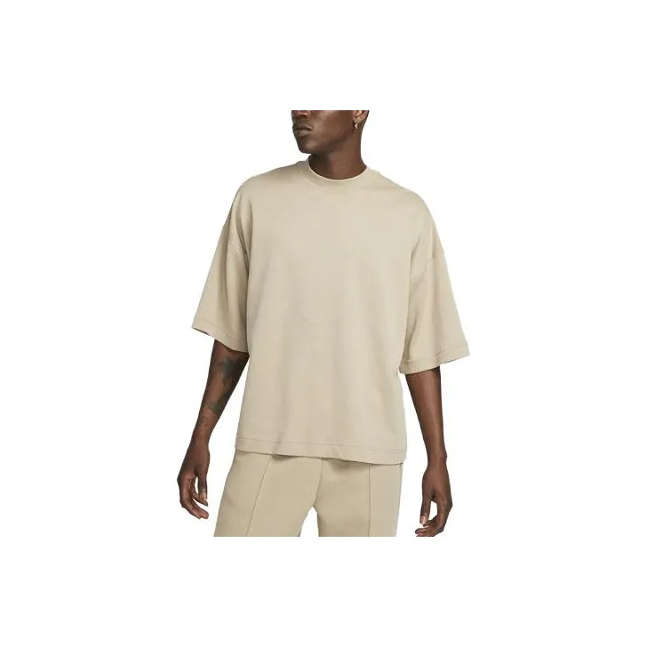 Nike Sportswear Tech Fleece Reimagined Men's Oversized Short-Sleeve Sweatshirt-0
