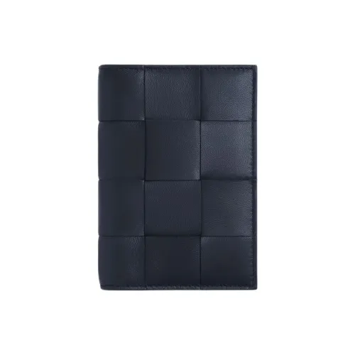 Bottega Veneta CASSETTE Calfskin Passport Holder Men's Space Blue