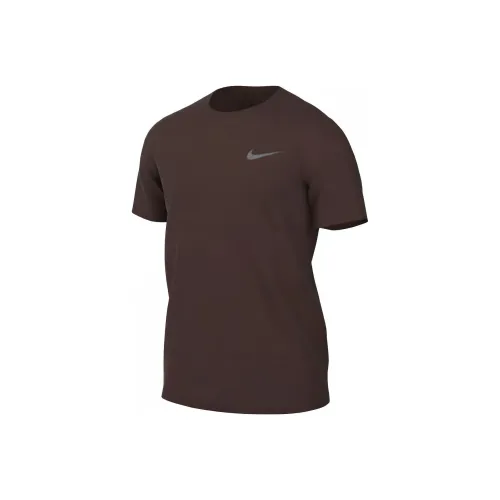 Nike T-Shirts Men Brown