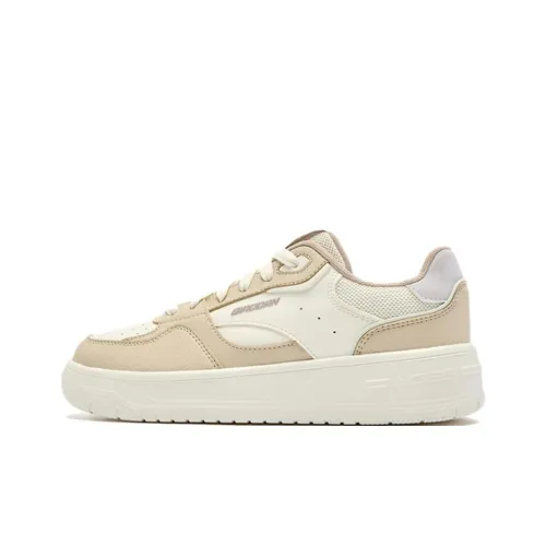 QIAODAN Non Take Lightweight Low Top Skateboard Shoes Women's White Yellow