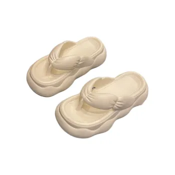 Mrs. Hui Slippers / Home Slippers
