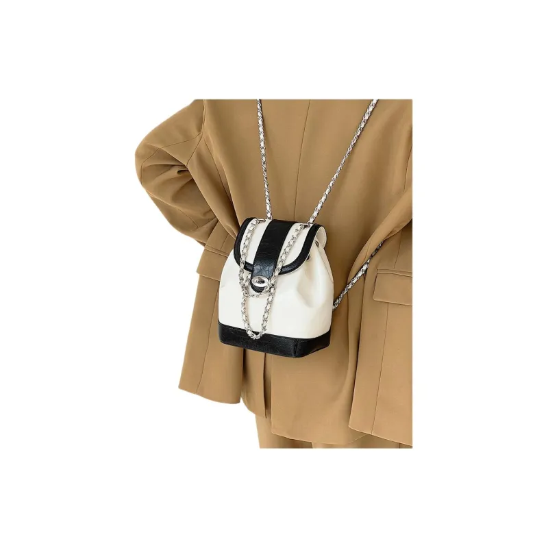 BEMIX PETS Microfiber Synthetic Leather Backpack Women's Glittering Silver-4