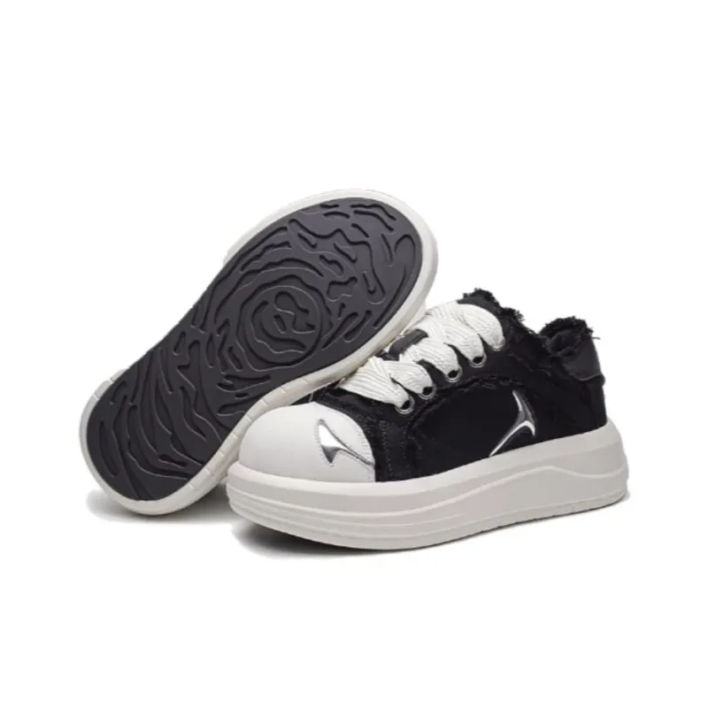 ESTEE GEEA Low Top Skateboard Shoes Unisex White Black-3
