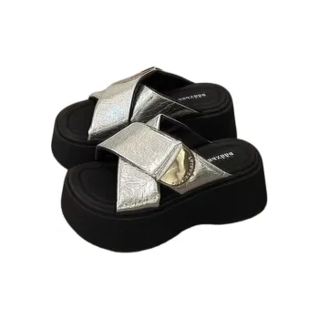 Yamada Hyakuju Slippers Silver Green Black
