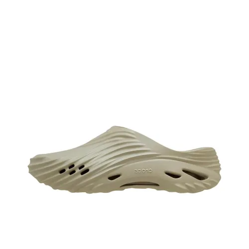 Echo Wave Crocs 'Moth'