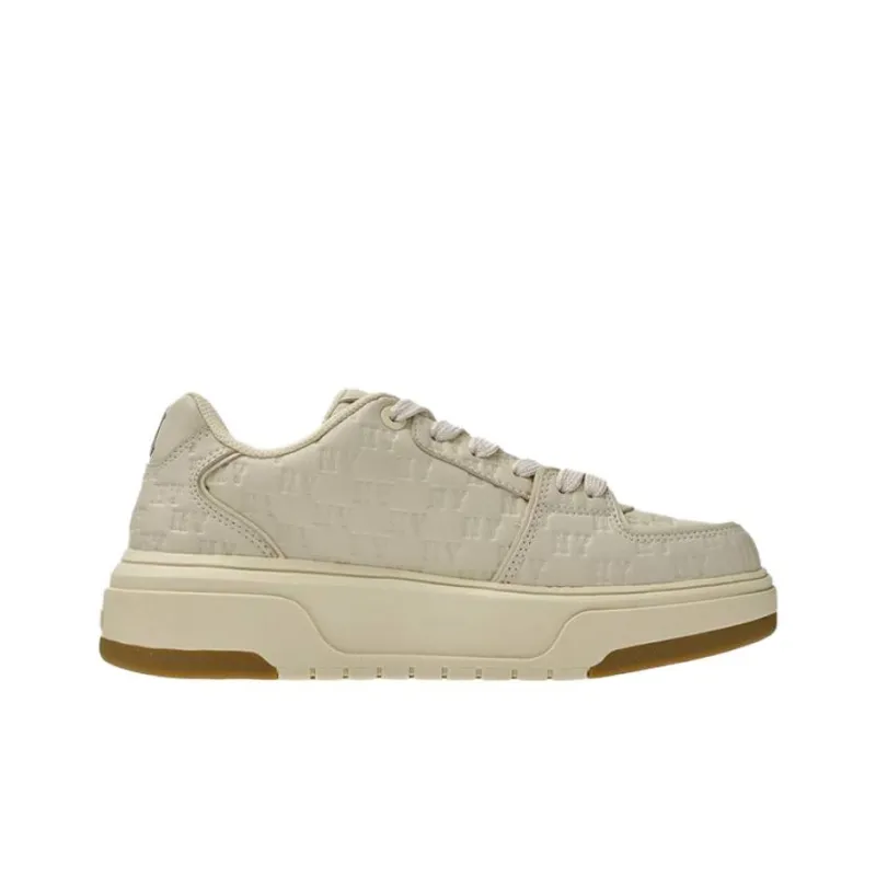 MLB New York Yankees Anti Slip Wear Resistant Low Top Skateboard Shoes Unisex Ivory-1