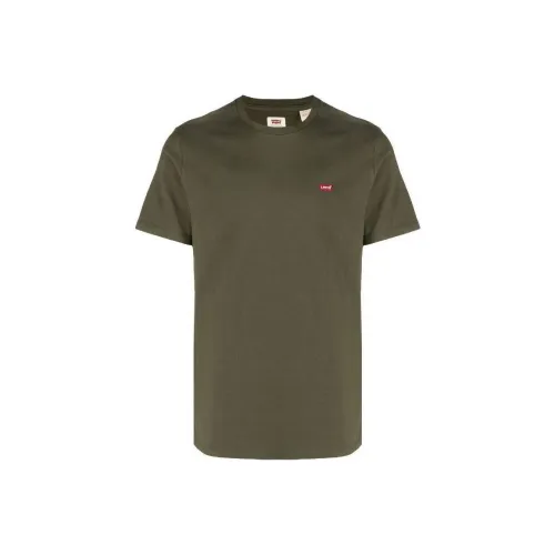 Levis Chest Logo Patch T shirt