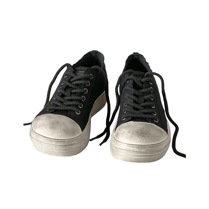 A Fairy Tale Of A Pair Of Shoes Low Top Canvas Shoes Men's-5