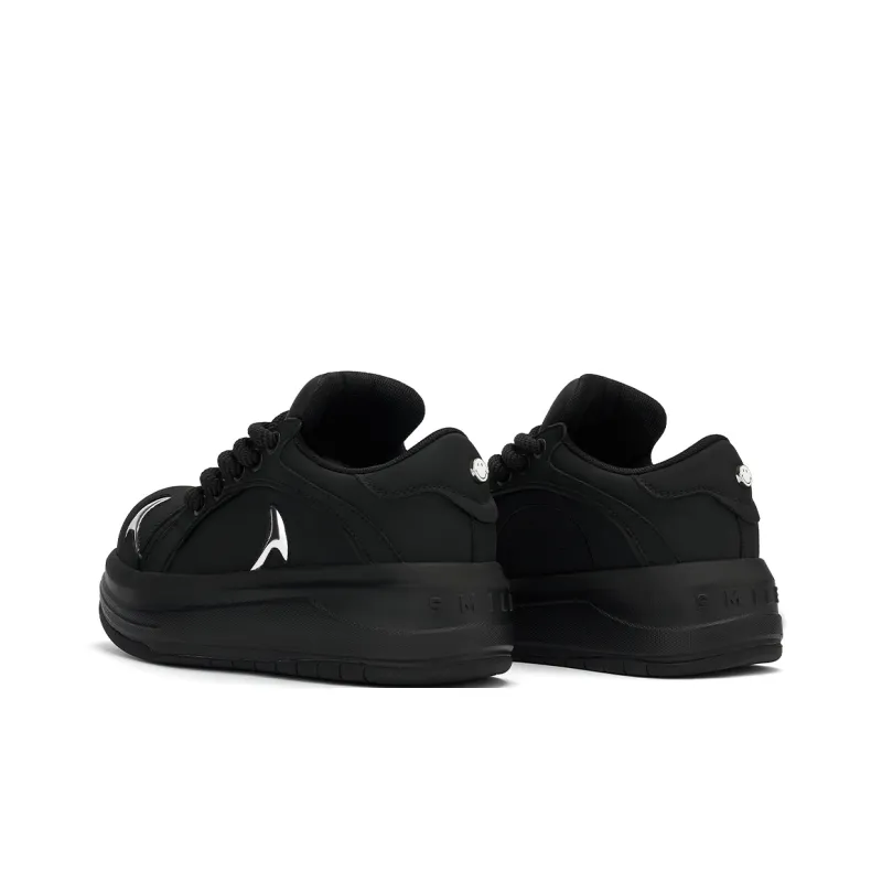 SMILEY White Whale Series Low Top Skateboard Shoes Unisex Black-4