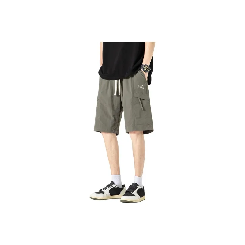Warrior Huichao Riding The Wind Collection Cargo Shorts Unisex Green-2