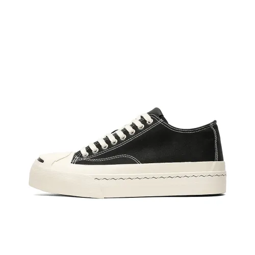 OUBT Open Mouth Smiley Face Breathable And Slip Resistant Low Top Canvas Shoes Unisex