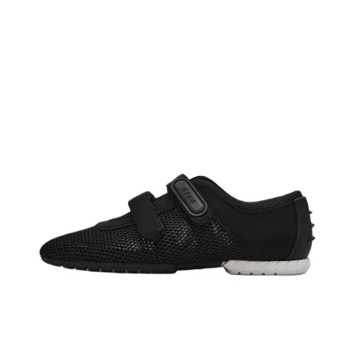 Both Tyres Glider Low Top Casual Shoes Women's Black
