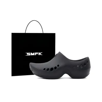 SMFK Clogs Women's Wilderness Black