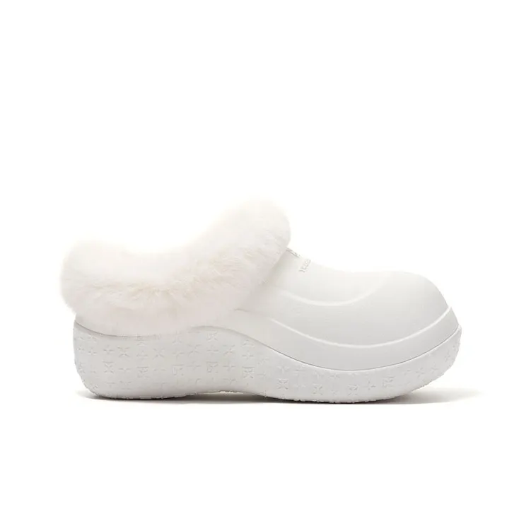 TRAPAR WAVES Closed Toe Slippers Women's White-1