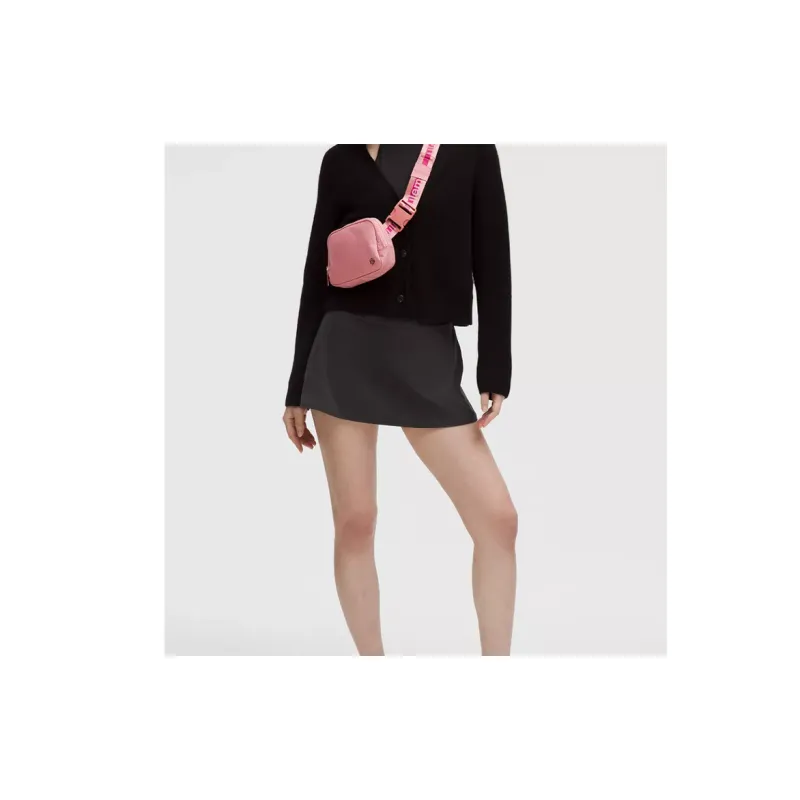 Lululemon Nylon Fanny Pack Unisex Pink-4
