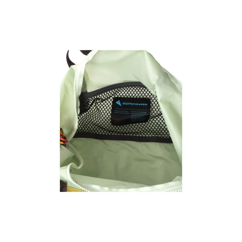 KLATTERMUSEN Recycled Polyamide Travel Bag 25L Unisex Light Green-7
