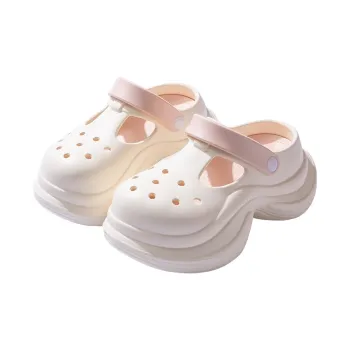 Mrs. Hui Slippers / Home Slippers