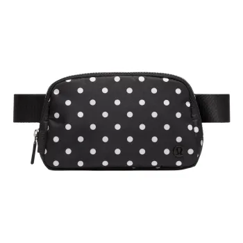 Lululemon Everywhere Recycled Polyester Fanny Pack Unisex Black & White